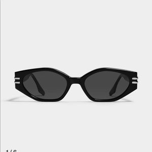 Gentle monster ghost